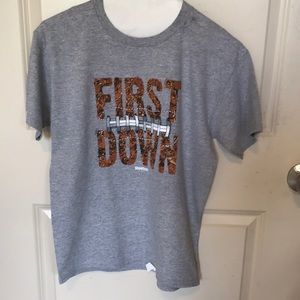 Boy’s Reebok Football T-Shirt.🏈